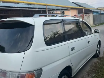 Toyota Gaia 1998 года за 3 300 000 тг. в Алматы – фото 3