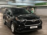 Toyota Highlander 2024 года за 20 000 000 тг. в Астана – фото 2