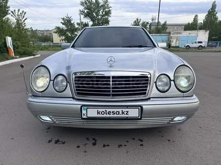 Mercedes-Benz E 320 1998 года за 4 000 000 тг. в Астана – фото 9