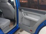 Volkswagen Touran 2003 года за 2 600 000 тг. в Шымкент – фото 4