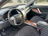 Toyota Camry 2011 года за 9 200 000 тг. в Щучинск – фото 2