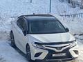 Toyota Camry 2020 года за 20 500 000 тг. в Актобе – фото 9