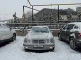 Mercedes-Benz E 230 1997 года за 3 800 000 тг. в Шымкент – фото 4