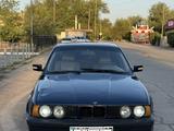 BMW 525 1994 года за 850 000 тг. в Алматы – фото 2