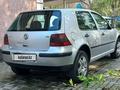 Volkswagen Golf 2002 года за 1 700 000 тг. в Алматы – фото 2