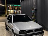 Volkswagen Golf 1993 года за 1 000 000 тг. в Кентау