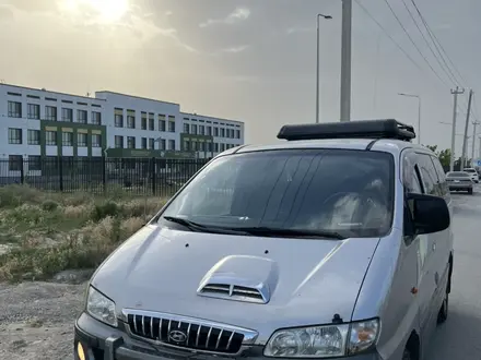 Hyundai Starex 2003 года за 3 500 000 тг. в Шымкент – фото 2
