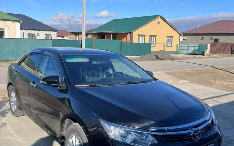 Toyota Camry 2015 годаfor9 500 000 тг. в Атырау