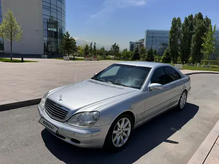 Mercedes-Benz S 320 1999 года за 4 600 000 тг. в Алматы – фото 3