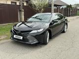 Toyota Camry 2020 года за 16 200 000 тг. в Алматы