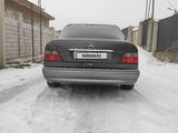 Mercedes-Benz E 220 1994 года за 1 900 000 тг. в Алматы – фото 5