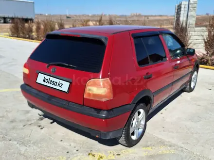 Volkswagen Golf 1994 года за 1 800 000 тг. в Конаев (Капшагай) – фото 4