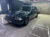 Mercedes-Benz C 180 1994 годаүшін1 600 000 тг. в Астана