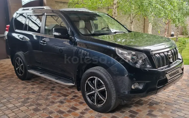 Toyota Land Cruiser Prado 2011 года за 13 000 000 тг. в Шымкент