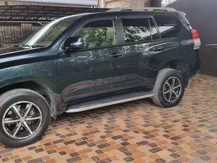 Toyota Land Cruiser Prado 2011 года за 13 000 000 тг. в Шымкент – фото 5