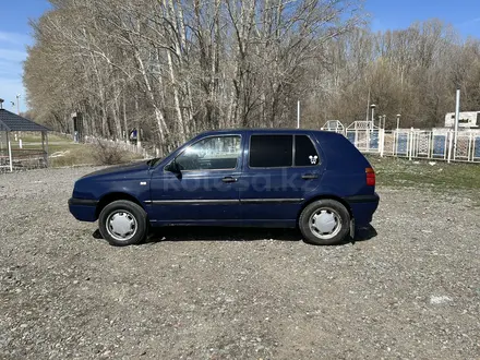 Volkswagen Golf 1994 года за 1 100 000 тг. в Семей