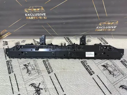 Панель замка капота телевизор Camry 70/75/80 за 60 000 тг. в Шымкент