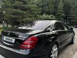 Mercedes-Benz S 500 2007 годаүшін7 500 000 тг. в Алматы – фото 4