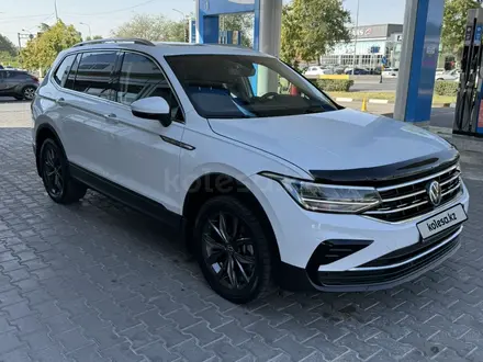 Volkswagen Tiguan 2022 года за 15 000 000 тг. в Шымкент – фото 2