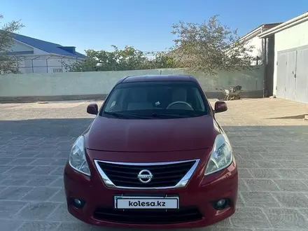 Nissan Versa 2012 года за 4 500 000 тг. в Жанаозен