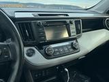 Toyota RAV4 2017 годаүшін8 700 000 тг. в Актау – фото 2
