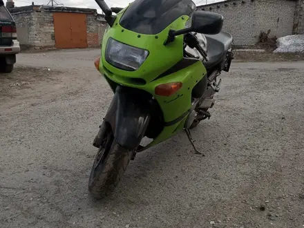 Kawasaki  ZZR 600 1996 года за 1 300 000 тг. в Костанай – фото 2