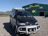 Mitsubishi Delica 1997 годаүшін4 500 000 тг. в Усть-Каменогорск – фото 2