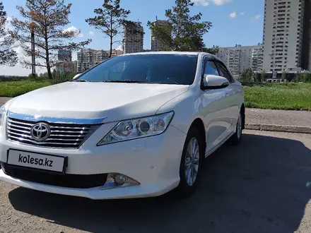 Toyota Camry 2014 года за 8 569 130 тг. в Астана – фото 2