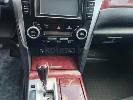 Toyota Camry 2014 года за 8 569 130 тг. в Астана – фото 32