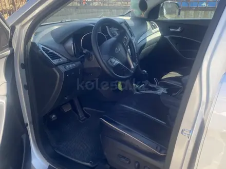 Hyundai Santa Fe 2016 года за 8 500 000 тг. в Караганда – фото 4
