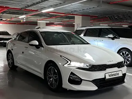 Kia K5 2022 года за 12 200 000 тг. в Алматы