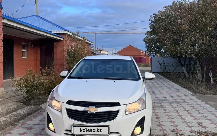 Chevrolet Cruze 2014 годаүшін4 600 000 тг. в Атырау