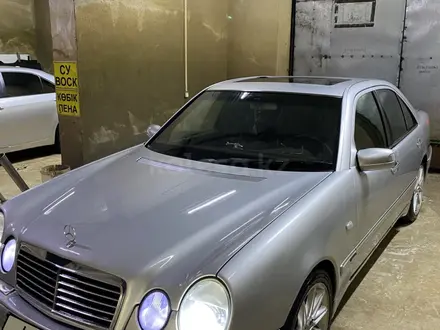 Mercedes-Benz E 320 1997 года за 3 700 000 тг. в Бейнеу – фото 6