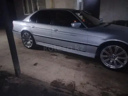 BMW 728 1996 года за 3 500 000 тг. в Алматы