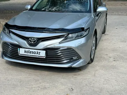 Toyota Camry 2019 года за 12 400 000 тг. в Шымкент