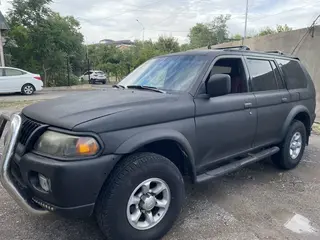 Mitsubishi Montero Sport, 1999