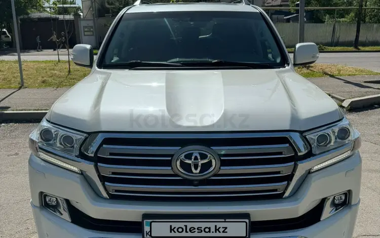 Toyota Land Cruiser 2018 годаүшін37 000 000 тг. в Алматы