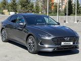 Hyundai Sonata 2022 года за 11 100 000 тг. в Усть-Каменогорск