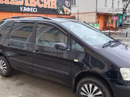 Ford Galaxy 2002 года за 3 500 000 тг. в Уральск – фото 10