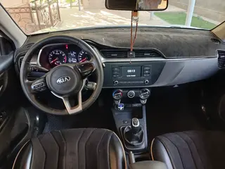 Kia Rio, 2021