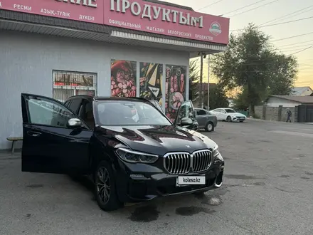 BMW X5 2022 года за 45 000 000 тг. в Алматы – фото 3