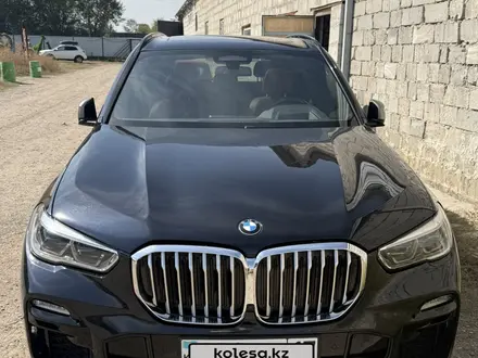 BMW X5 2022 года за 45 000 000 тг. в Алматы – фото 4