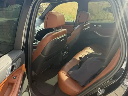 BMW X5 2022 года за 45 000 000 тг. в Алматы – фото 14