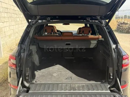BMW X5 2022 года за 45 000 000 тг. в Алматы – фото 17