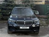 BMW X5 2022 годаүшін43 500 000 тг. в Алматы – фото 2