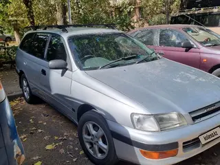 Тойота Caldina, 1996