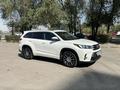 Toyota Highlander 2016 года за 15 500 000 тг. в Алматы – фото 4