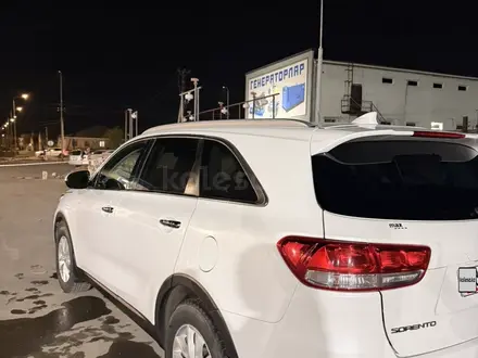 Kia Sorento 2016 года за 6 700 000 тг. в Атырау – фото 2