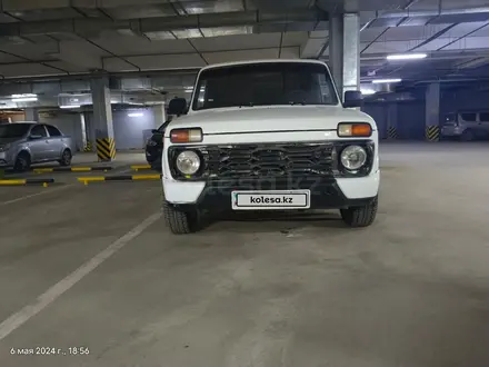 ВАЗ (Lada) Lada 2121 2019 годаүшін3 500 000 тг. в Астана