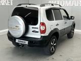Chevrolet Niva 2014 года за 2 900 000 тг. в Атырау – фото 5